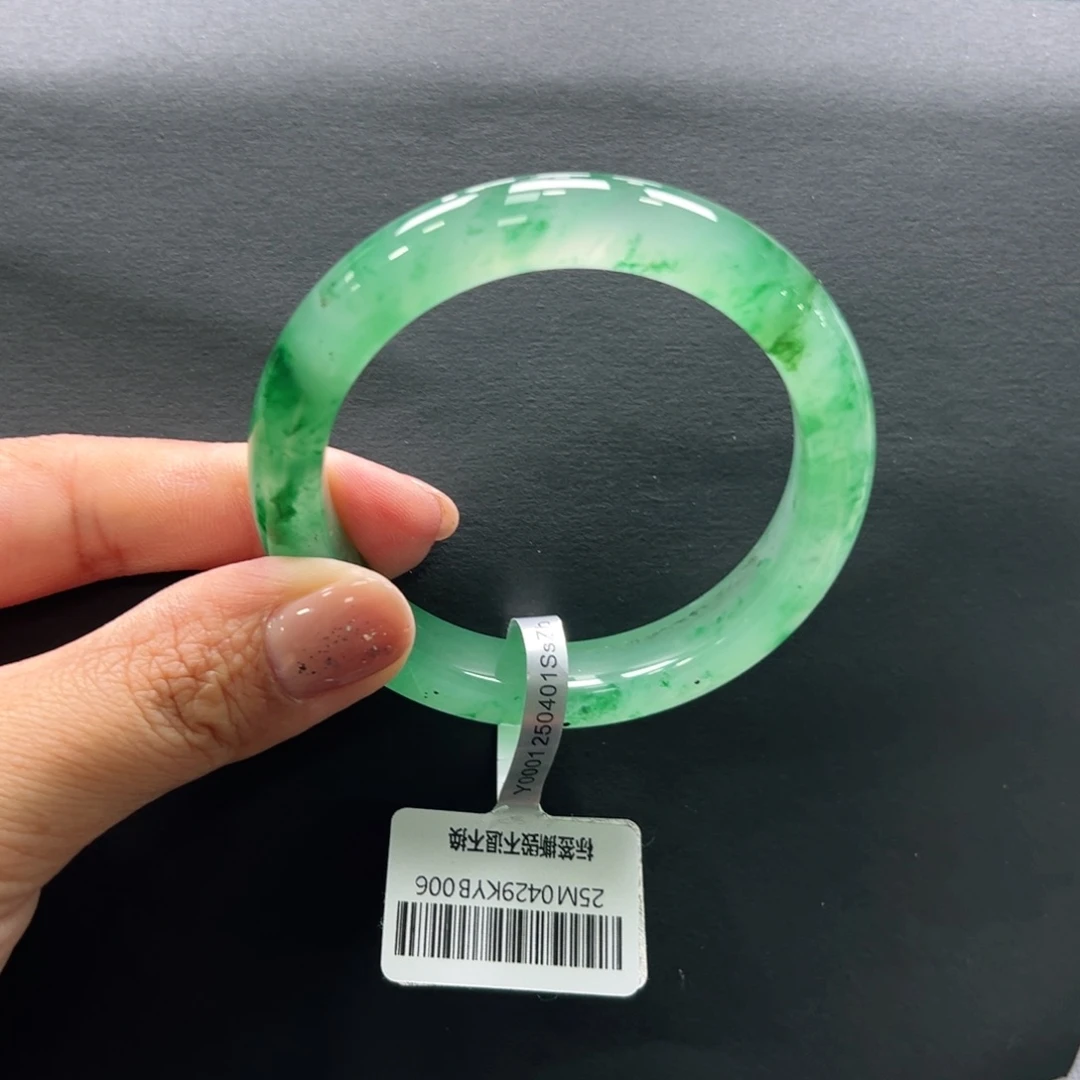 石英质玉手镯未镶嵌➕玲玲52