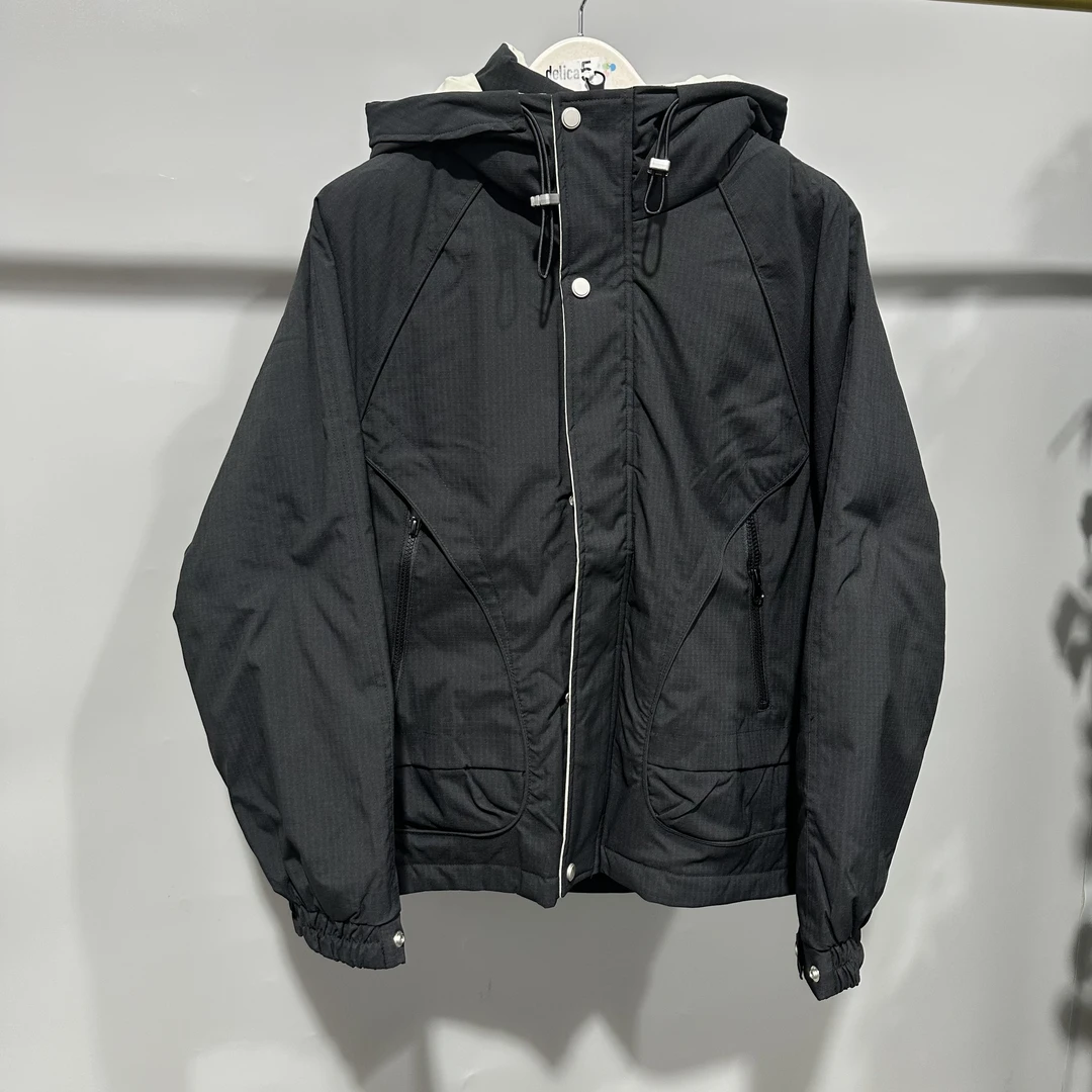 冬季男款黑色机能风可调节袖口拼接设计百搭连帽羽绒服 S1695