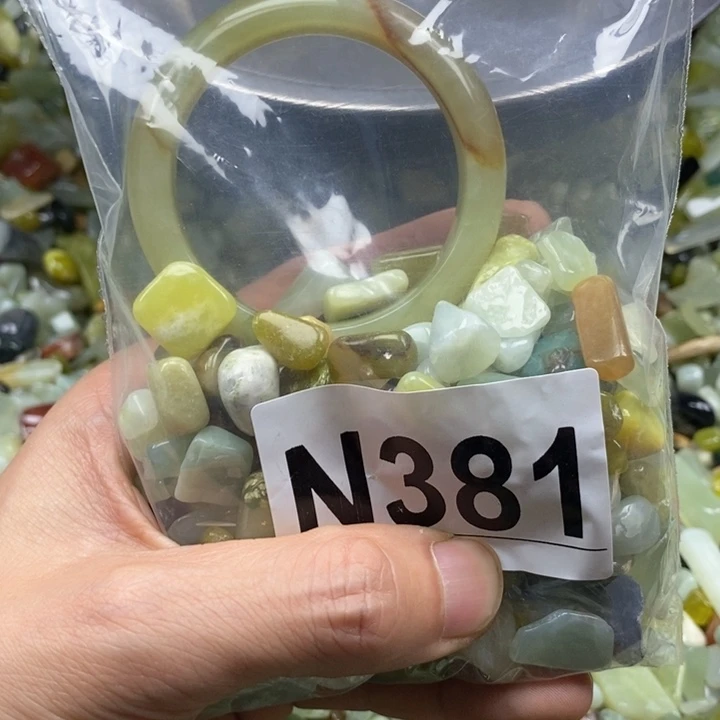 蛇纹石玉未镶嵌鱼缸石