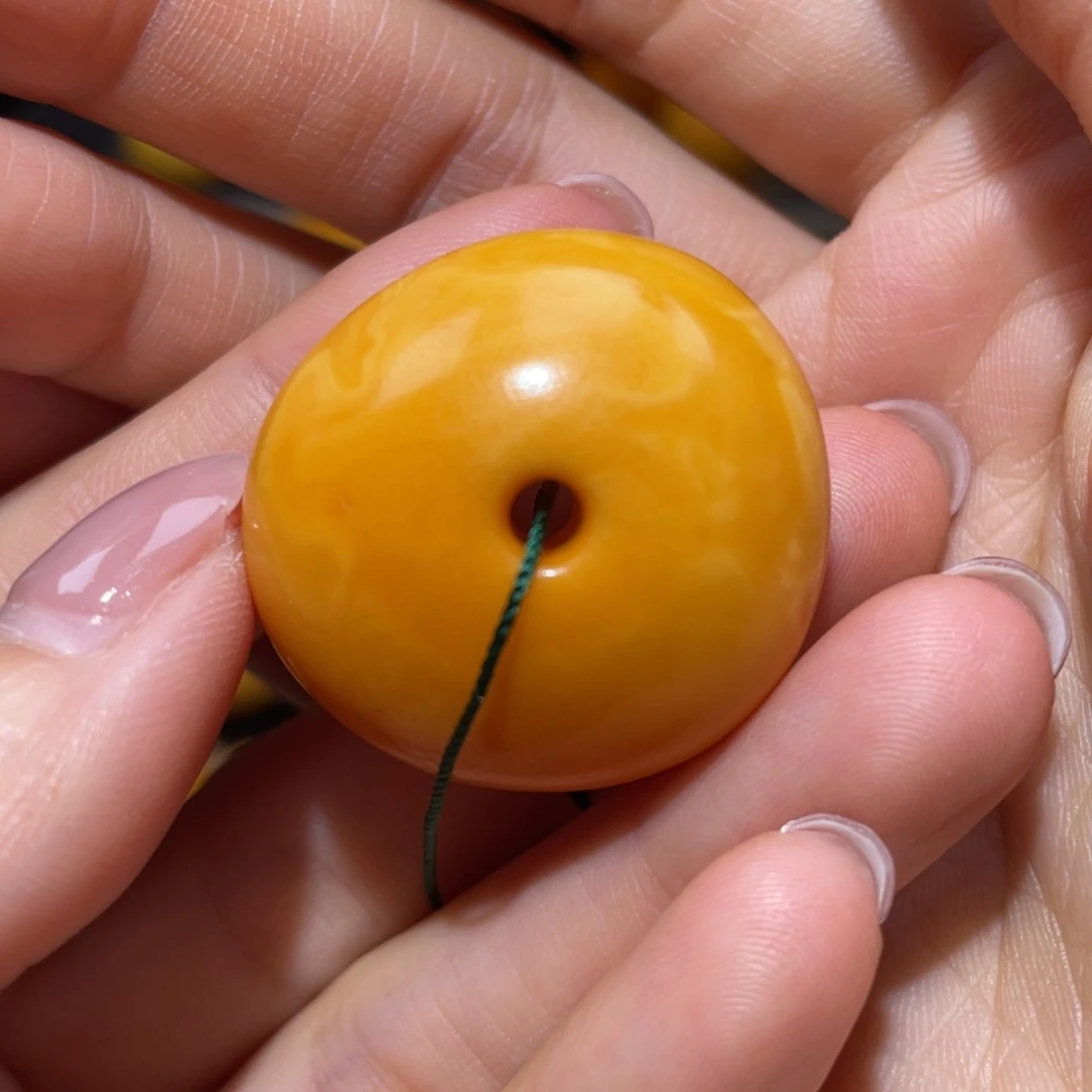 【闪购商品】琥珀裸石未镶嵌扣子