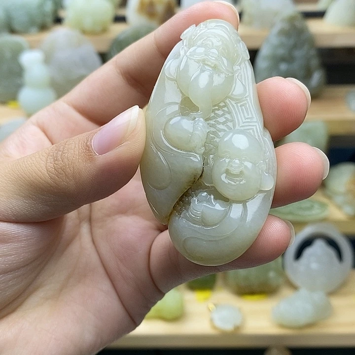 和田玉未镶嵌挂件