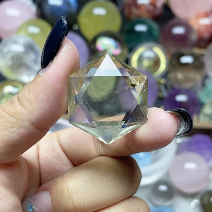 水晶珠宝半成品未镶嵌黄水晶六芒星