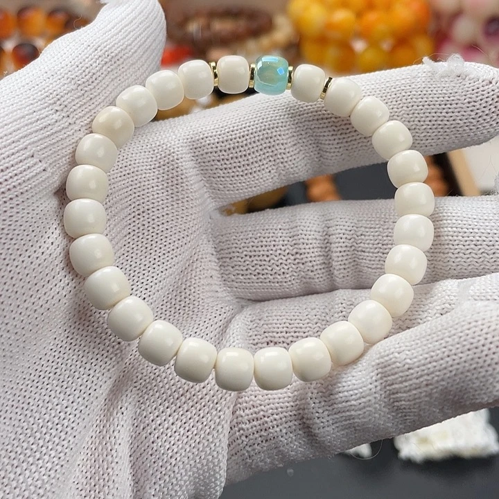 白玉菩提吊坠卡7.5白玉菩提通货