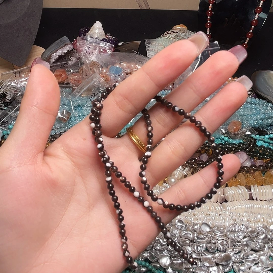 玛瑙/玉髓足银镶嵌珠宝半成品E606。3m天然黑金贝圆珠一条