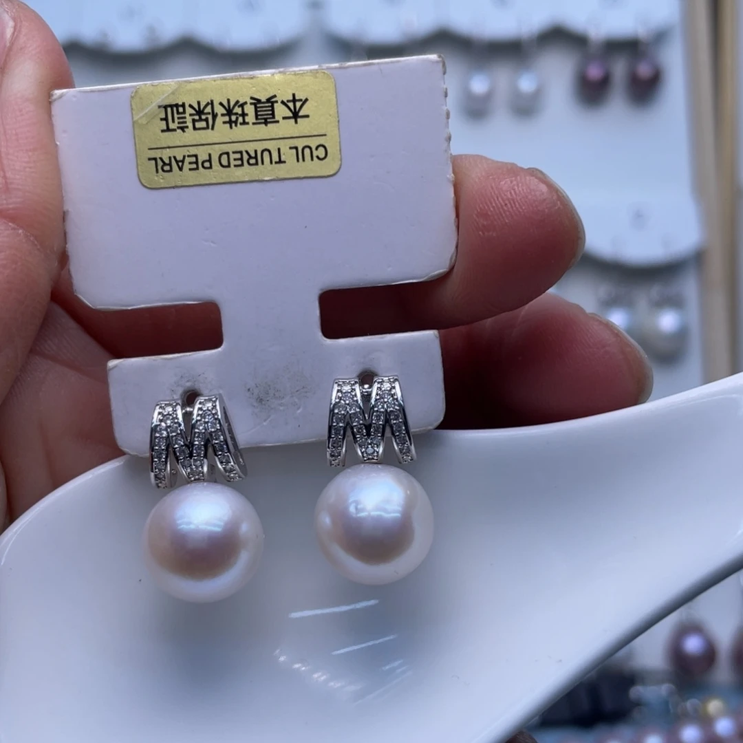 耳饰淡水珍珠未镶嵌