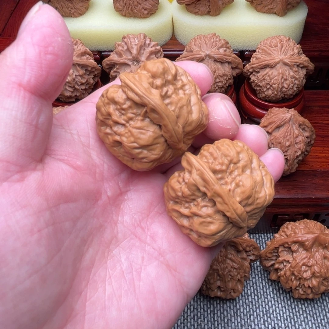 文玩核桃吊坠蛤蟆头一帆风顺