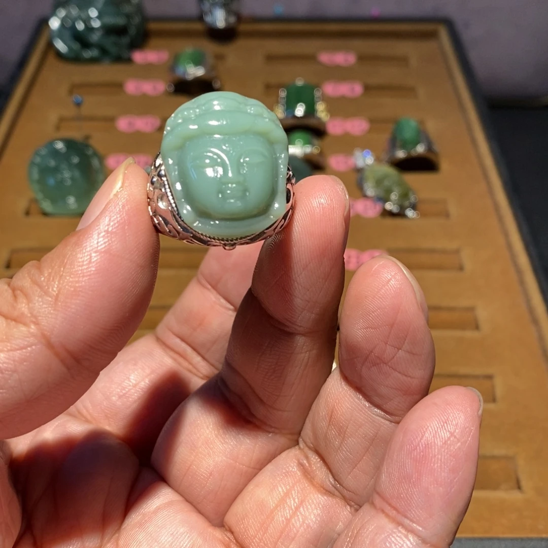 和田玉未镶嵌戒指