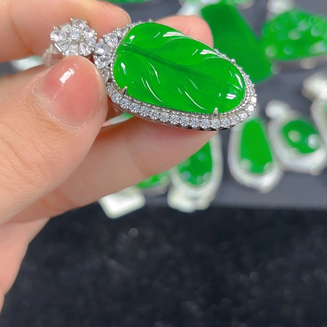 翡翠银S925镶嵌吊坠(不含链)