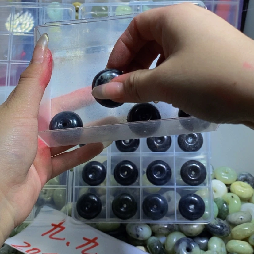 【闪购商品】蛇纹石玉其他未镶嵌168