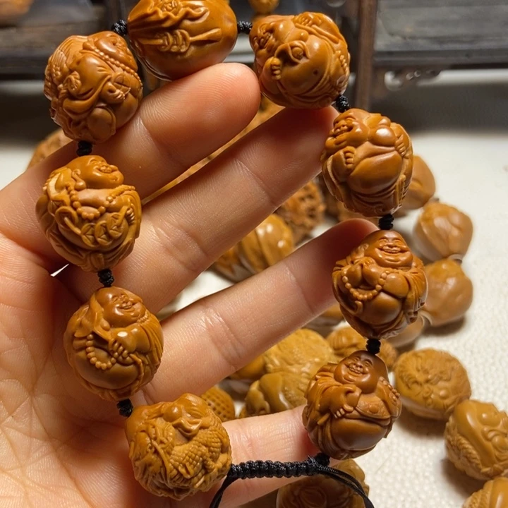 【闪购商品】橄榄核手串/手链瑞兽弥勒1.9