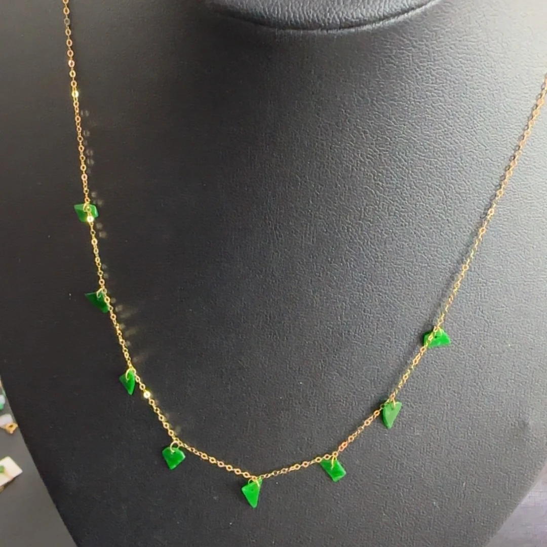 翡翠18K金镶嵌颈饰项链