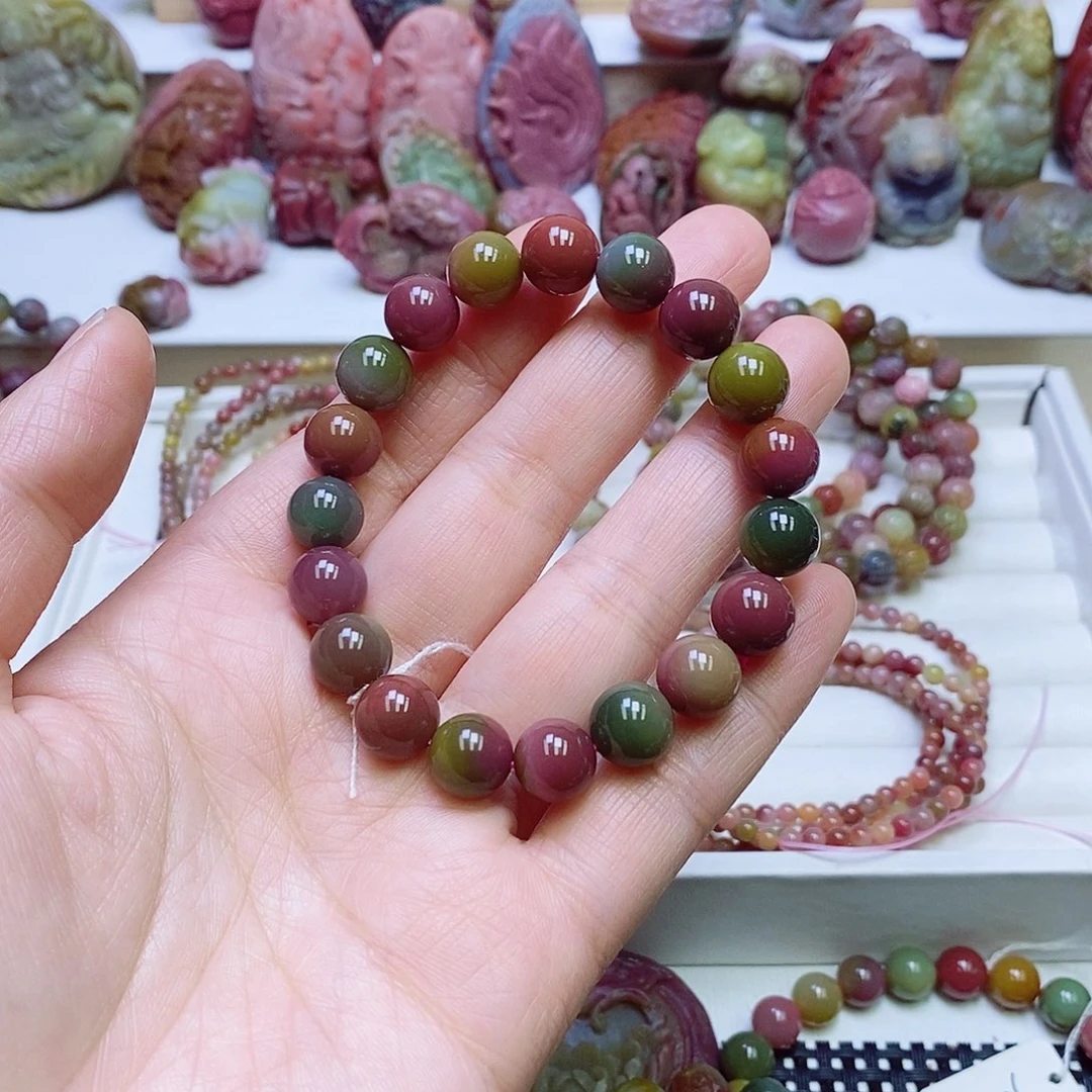 玛瑙/玉髓盐源玛瑙手链未镶嵌小**?