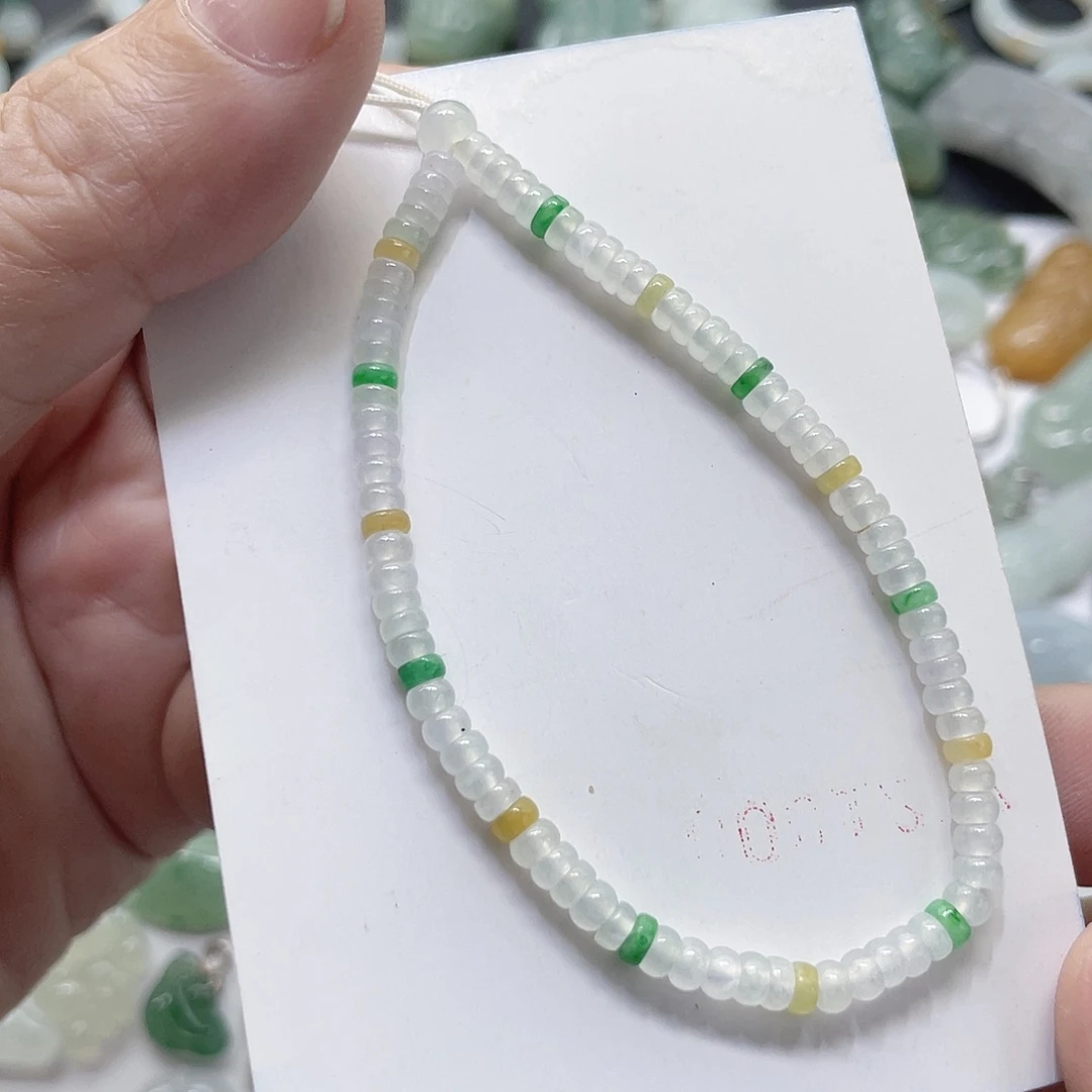 翡翠未镶嵌颈饰冰手串
