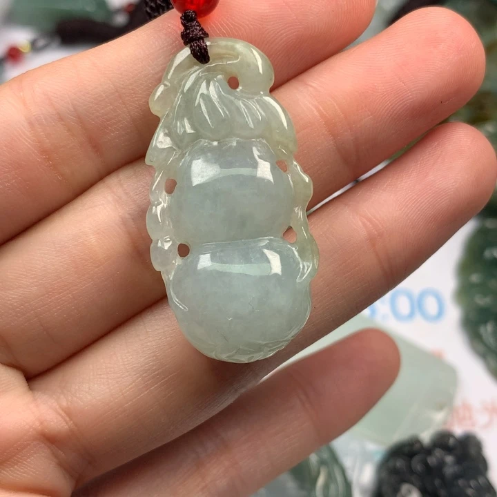 湘***军翡翠未镶嵌颈饰翡翠