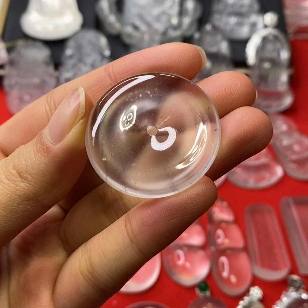石英质玉未镶嵌吊坠