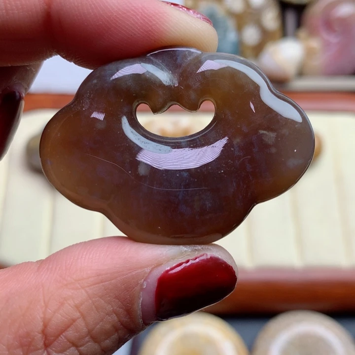 硅化珊瑚（珊瑚玉）颈饰未镶嵌