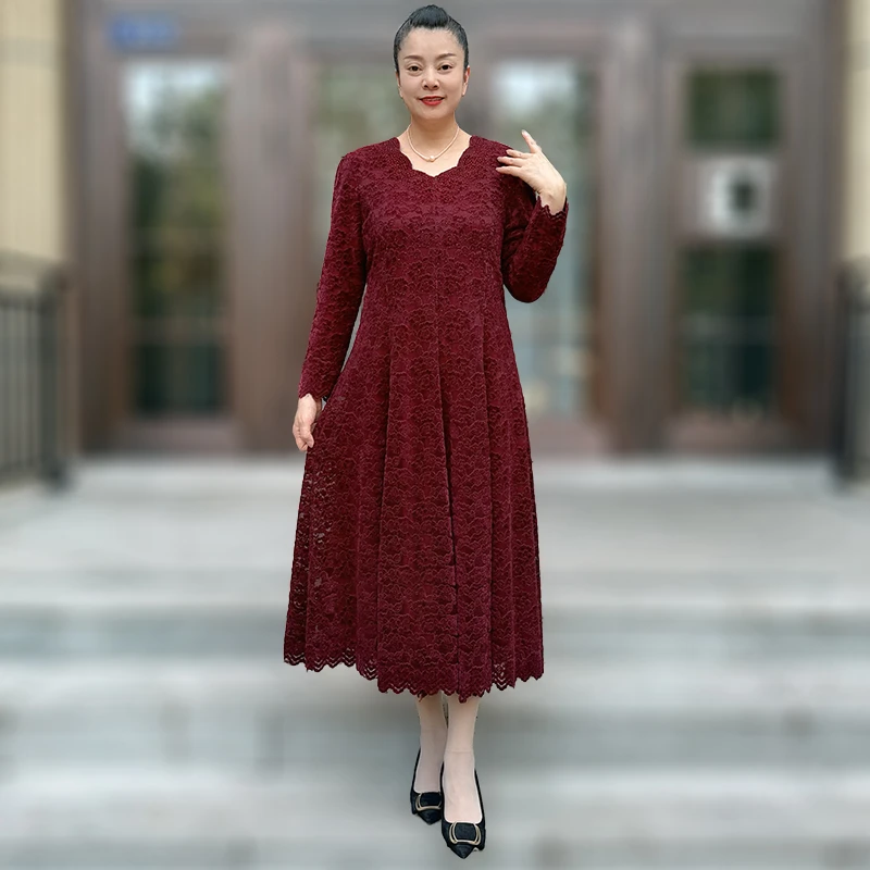 高端纯色轻奢贵夫人秋冬长袖气质连衣裙大码喜妈妈烫钻植绒大摆裙