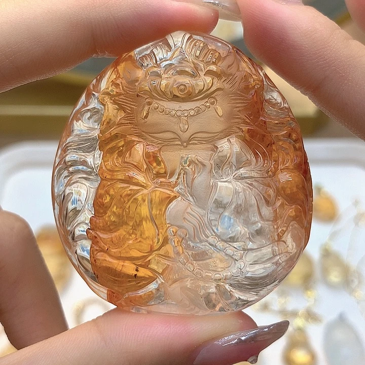 未镶嵌吊坠(赠链)水晶