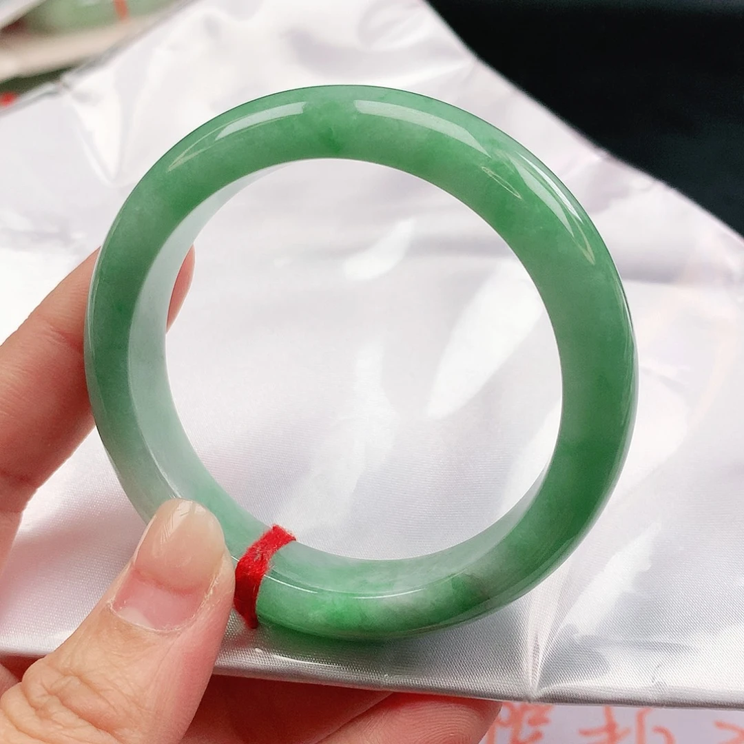 翡翠手镯未镶嵌53圈2263