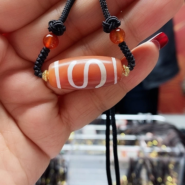 玛瑙/玉髓颈饰合金