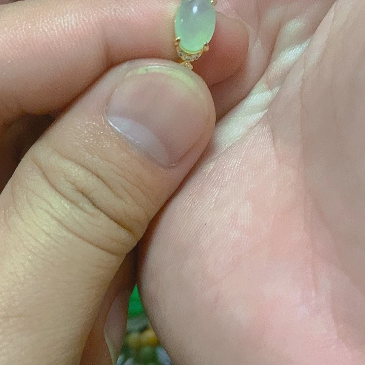 报****翡翠未镶嵌戒指翡翠