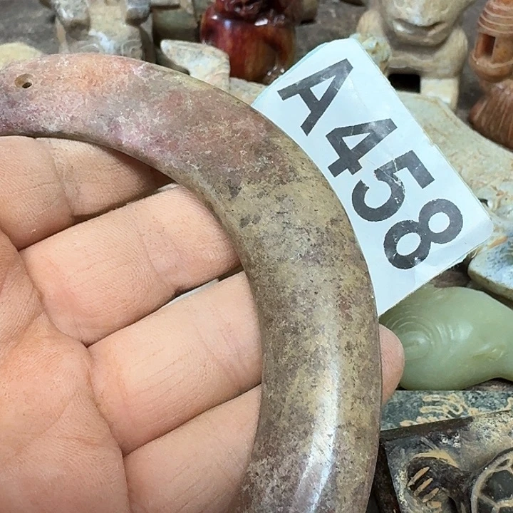 和田玉颈饰未镶嵌二*