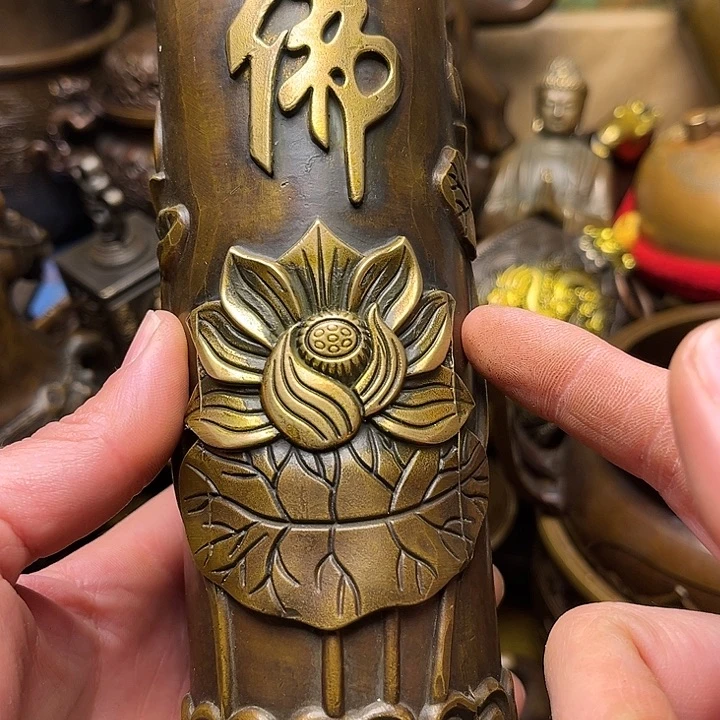 精美铜器批发档口