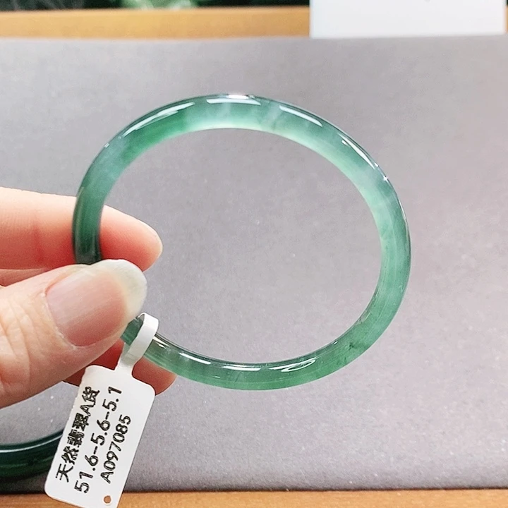 【闪购商品】翡翠手镯（圆镯）未镶嵌