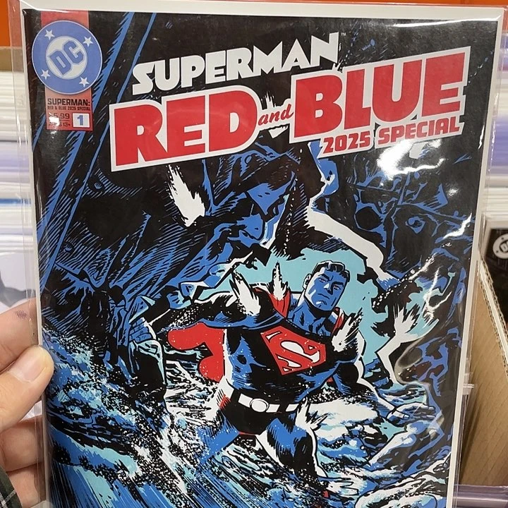 超人红与蓝2025主封