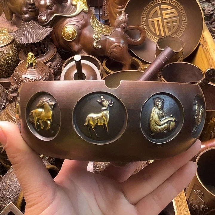 铜133456799987665678999