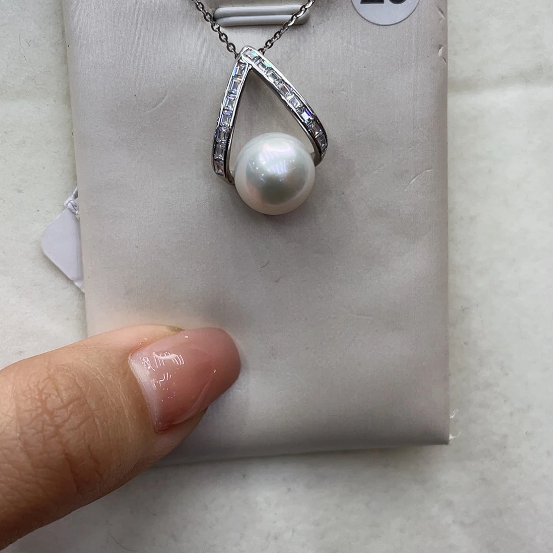 淡水珍珠吊坠(赠链)银S925镶嵌11mm