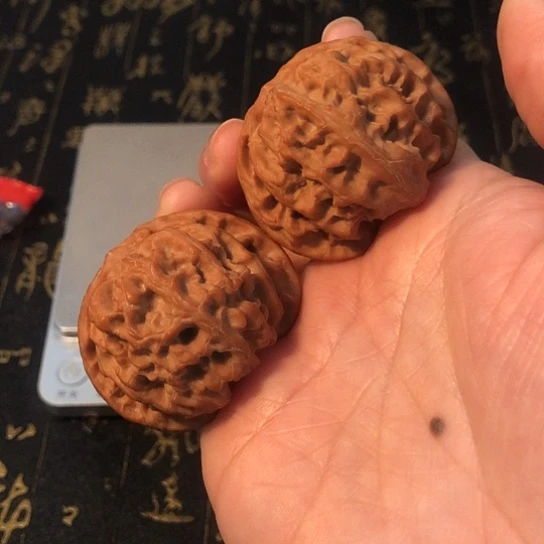 m***丷文玩核桃把件苹果园44mm