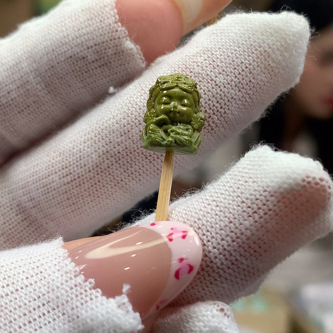 绿松石未镶嵌挂件