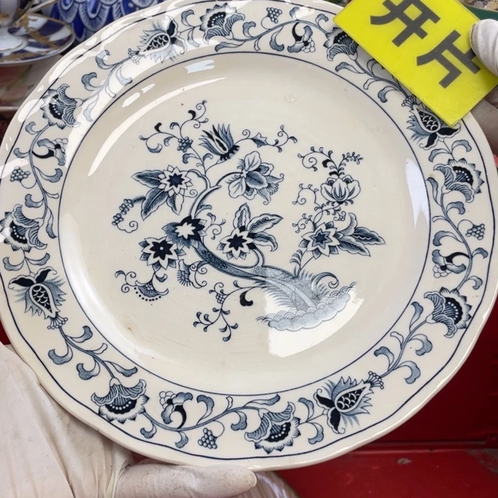 他家瓷器真美…开播了