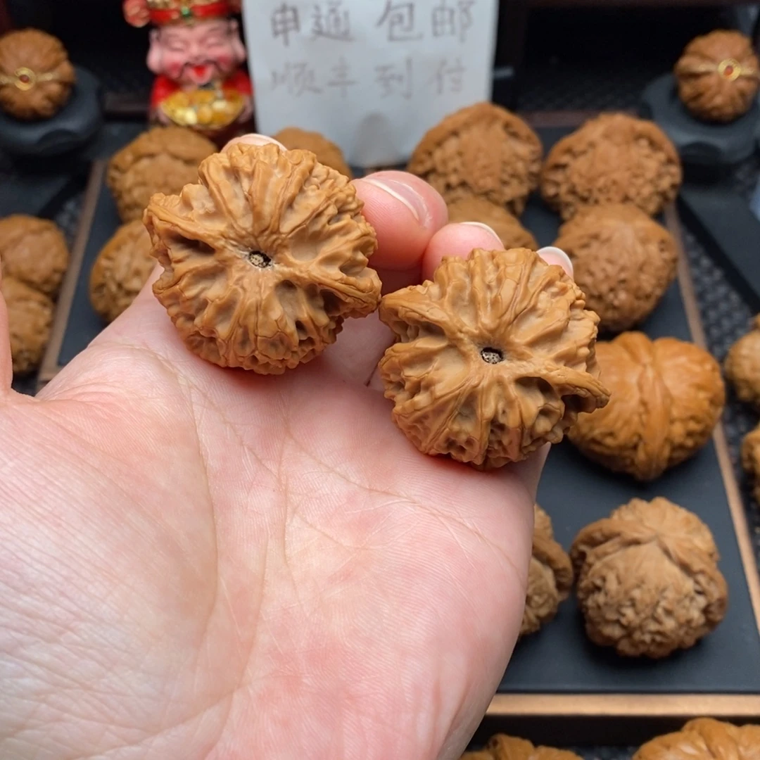 文玩核桃把件41尺苹果园