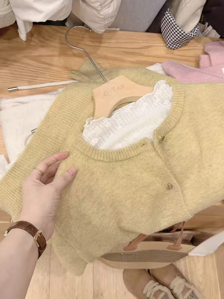 七言家巨好看！#花姜黄月牙扣软糯毛衣开衫-350@