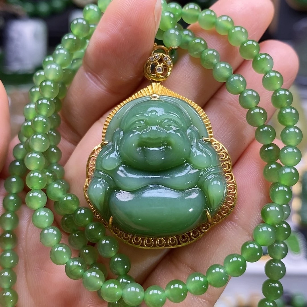 和田玉18K金镶嵌颈饰