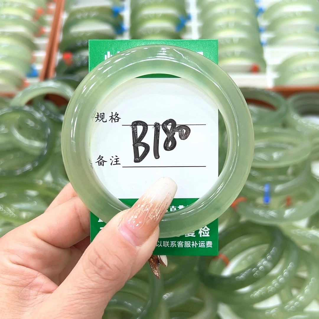 不***鸟蛇纹石玉未镶嵌手镯