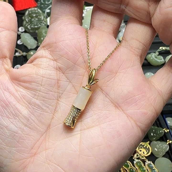 颈饰银S925镶嵌和田玉