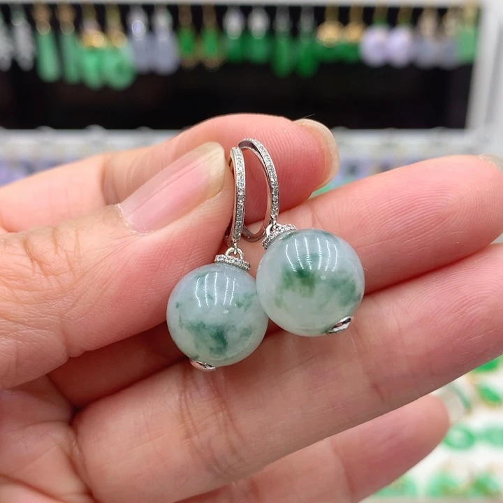 翡翠18K金镶嵌耳饰