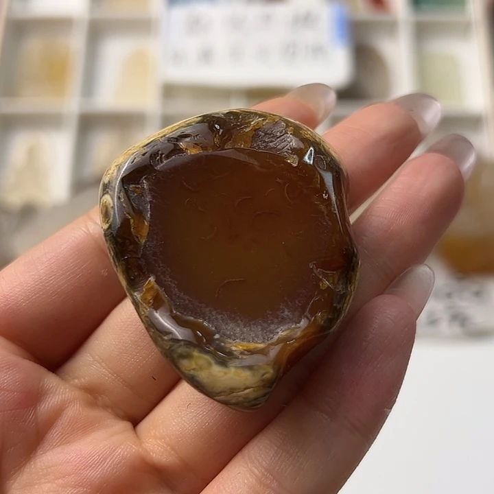 玛瑙/玉髓颈饰合金