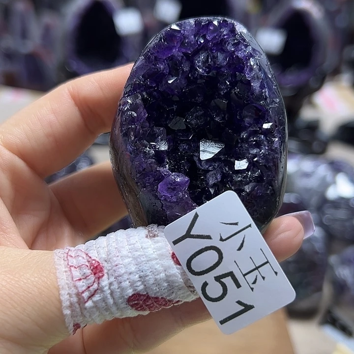 大型摆件（非配饰）未镶嵌水晶摆件