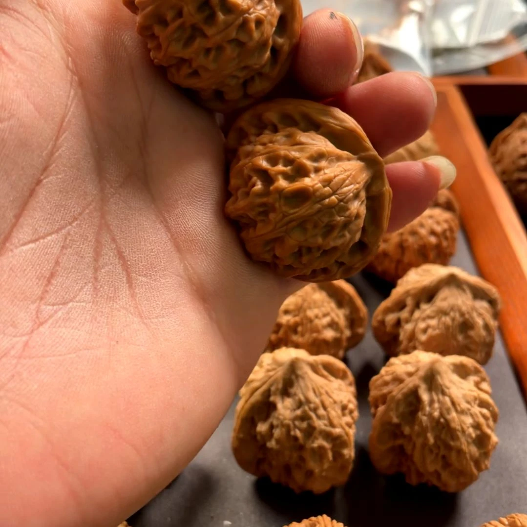 文玩核桃手串R***羊宫灯