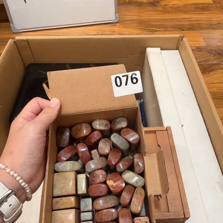 瓷片呀工艺品摆件瓷器摆件正能量