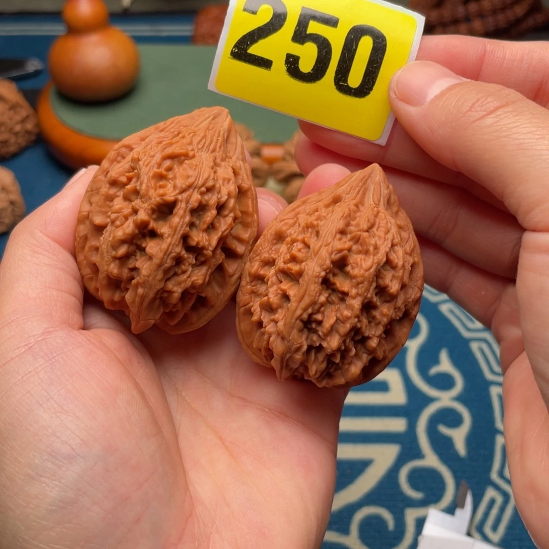 文玩核桃把件40全品大古石250号