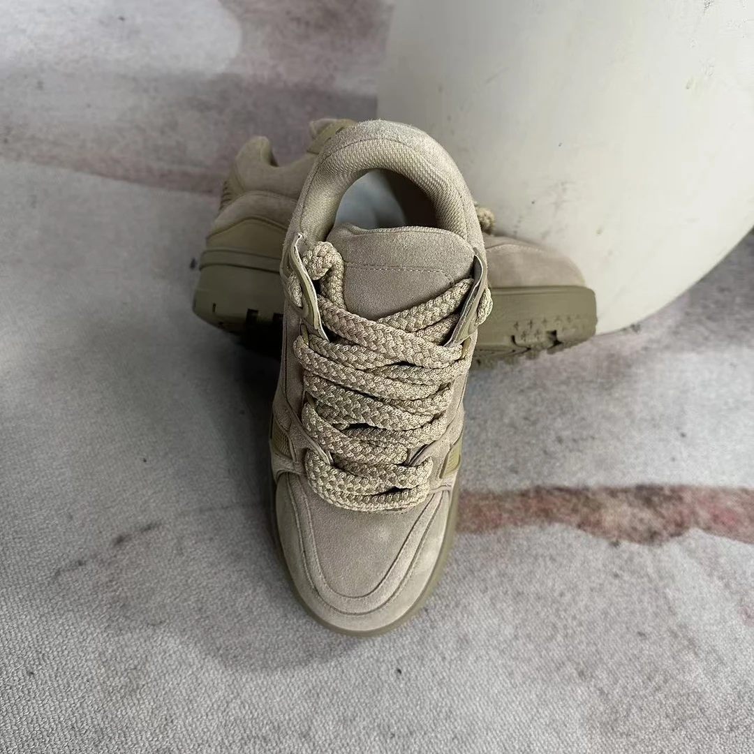 2025秋冬新款鞋子保暖增高休闲板鞋步鞋板鞋2EJ1601