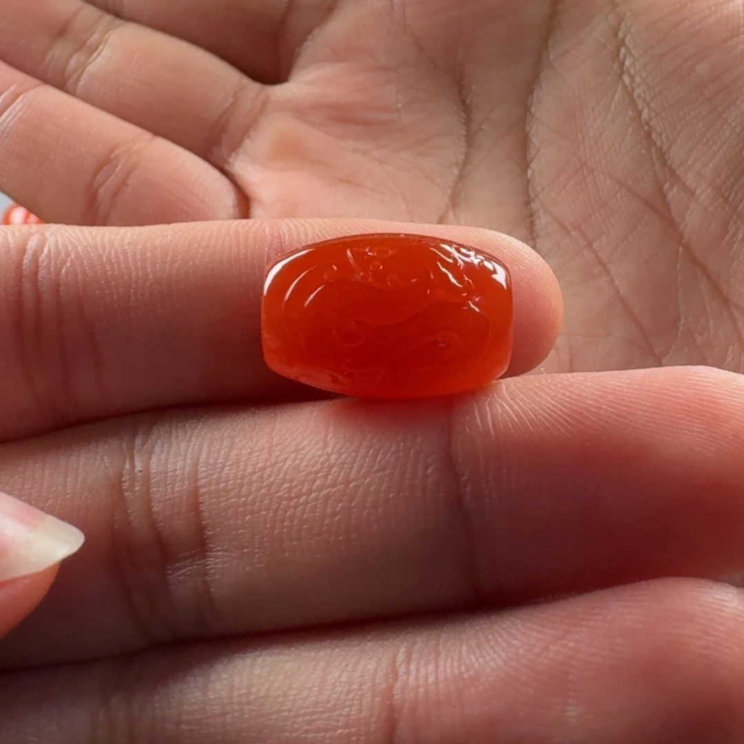 南红玛瑙未镶嵌桶珠17.4*11.7mm
