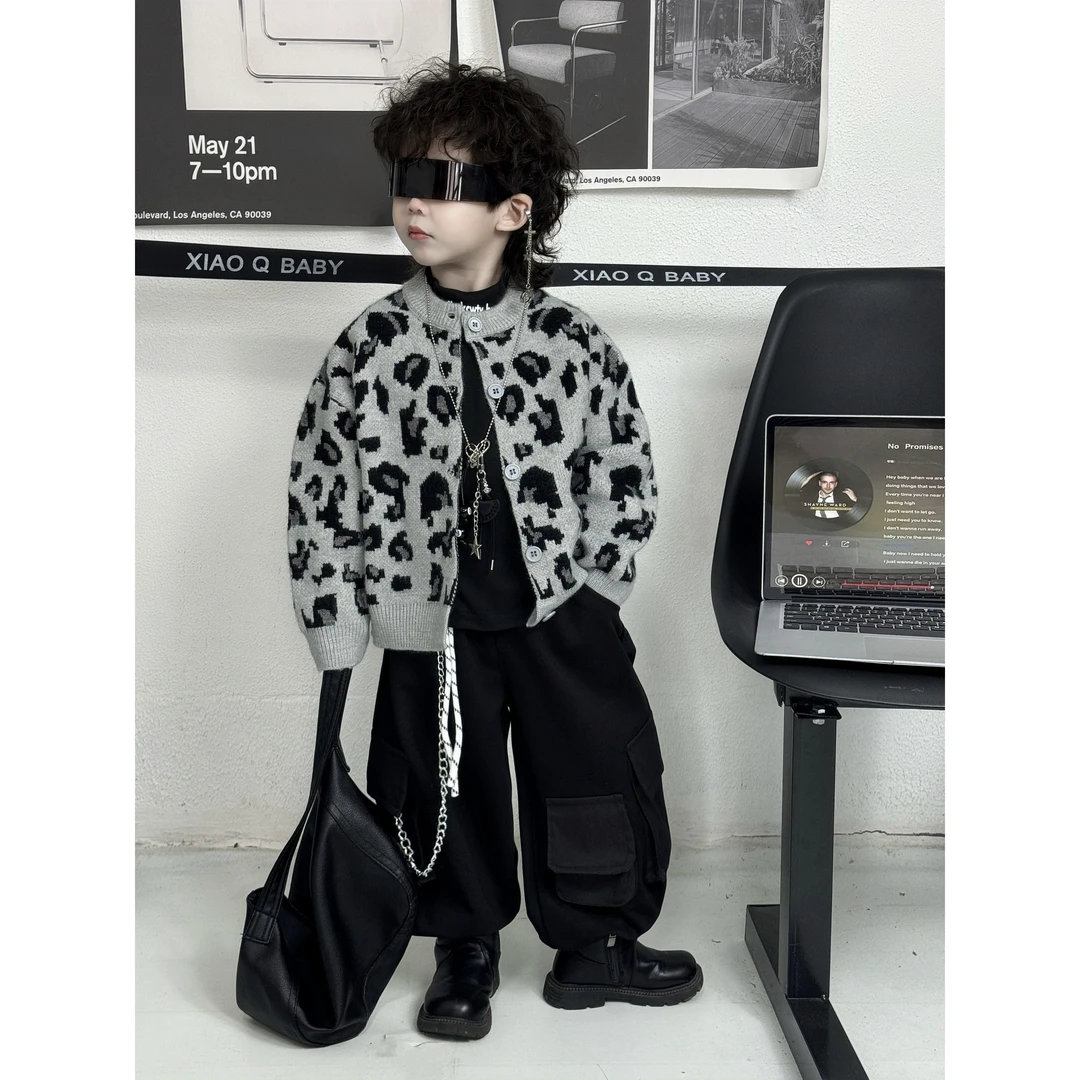 男童豹纹韩版毛衣开衫2025深秋冬新款儿童针织衫外套三件套潮TT