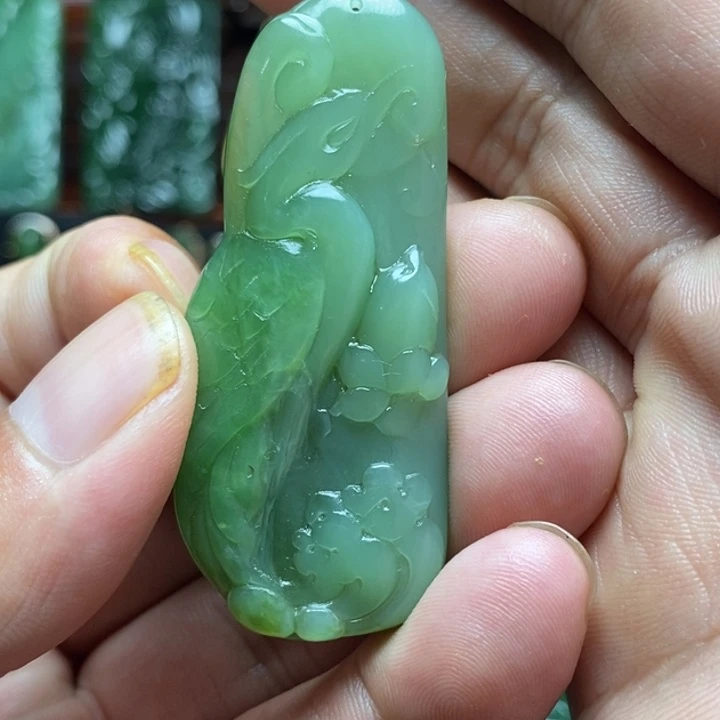 和田玉（碧玉）未镶嵌挂件