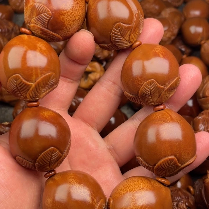 董****橄榄核吊坠橄榄核